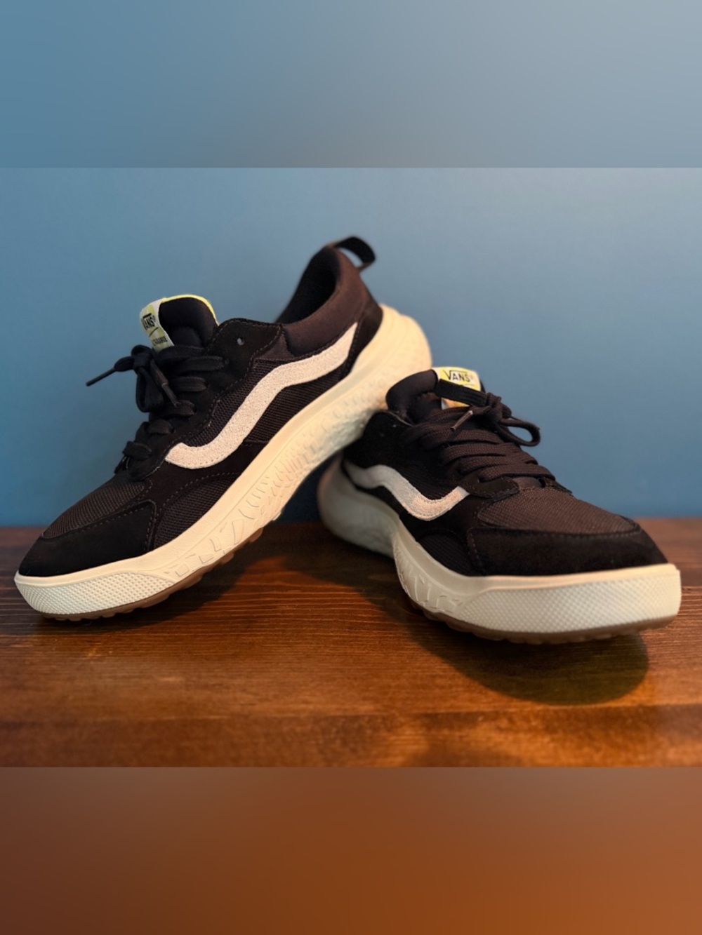 Vans VR3 Neo ‘Black and White’ UltraRange - Picture 5 of 7